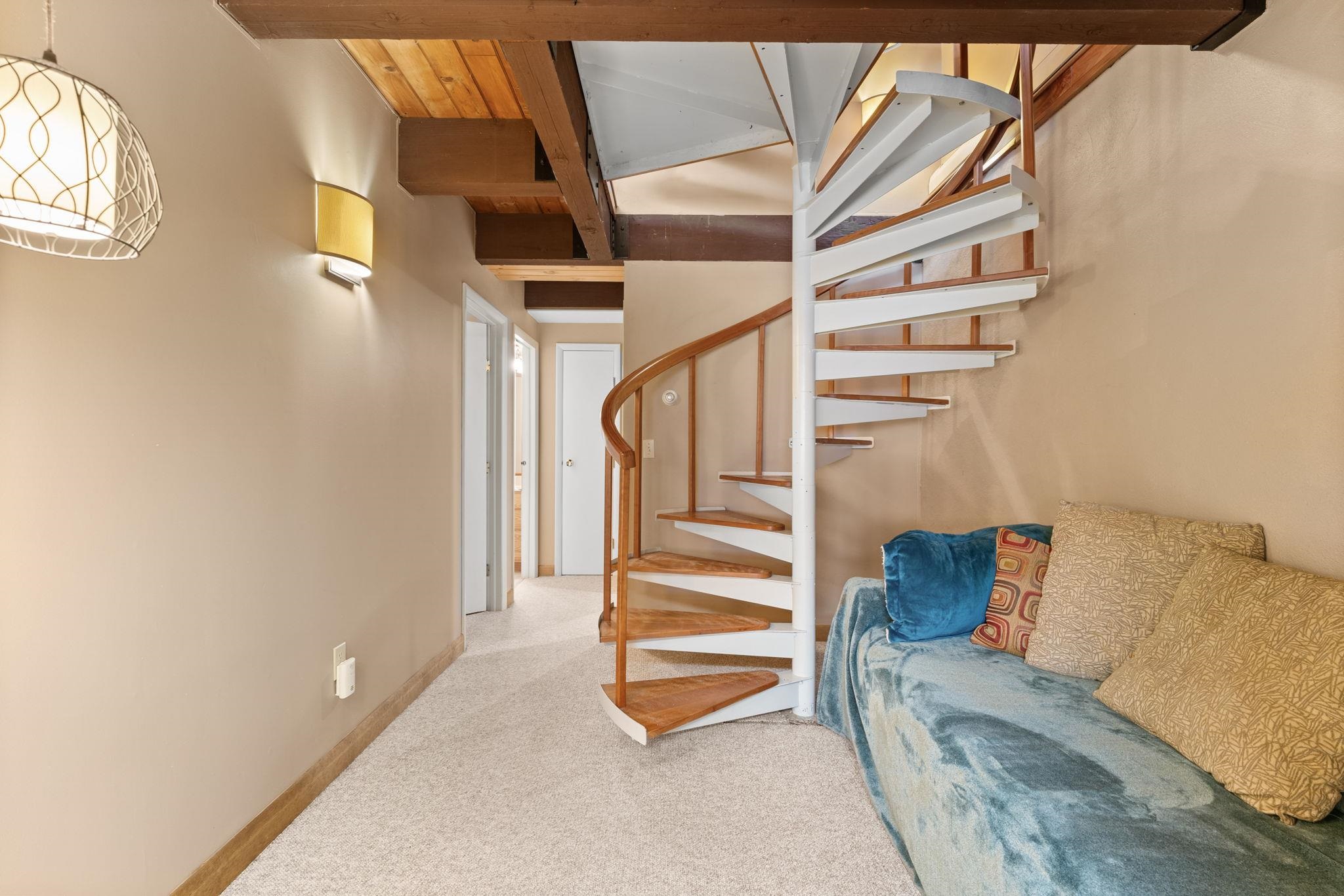 233 Fox Hill Road, Unit 45 Stowe, VT 05672 - Photo 16 of 40 Gallery Image 16