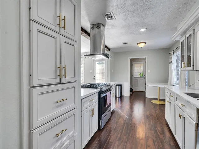 $290,000 | 1134 Western Springs Drive, Katy, TX 77450