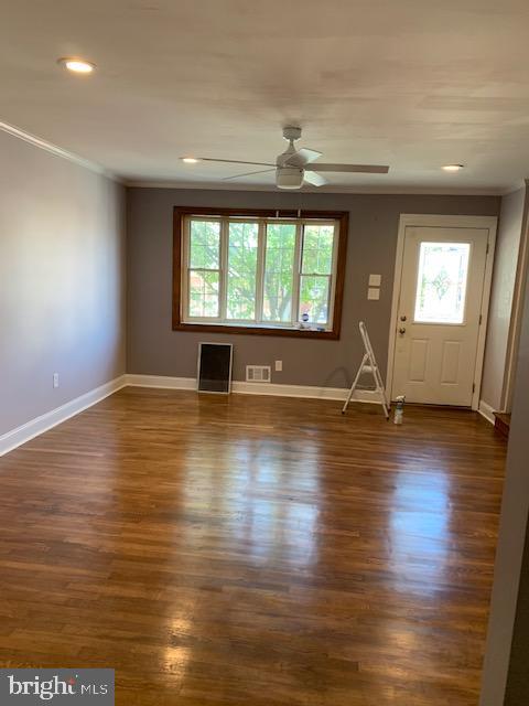 5649 Whitby Road Baltimore, MD 21206 - Photo 4 of 22
