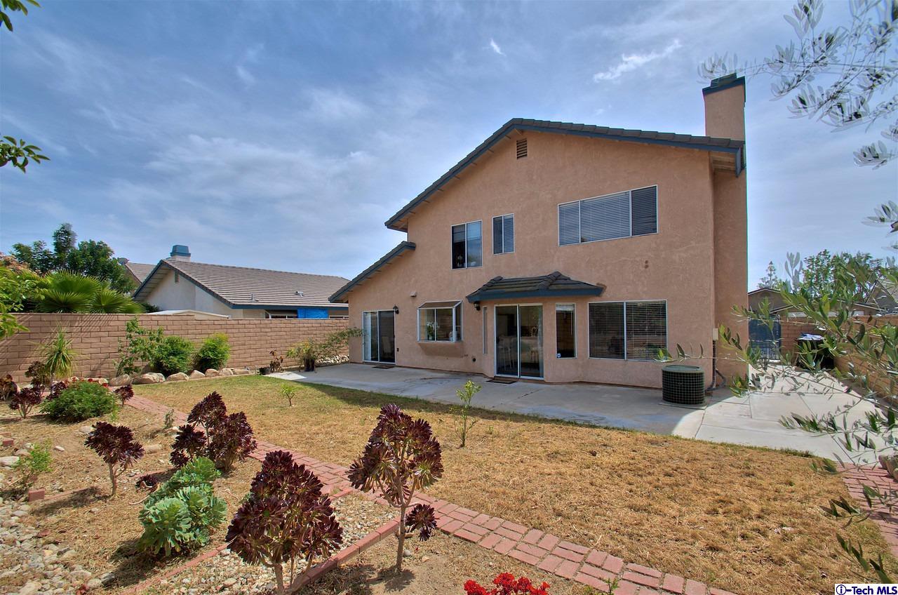 941 Falcon View Street Upland, CA 91784 - Photo 27 of 37 Additional Photo