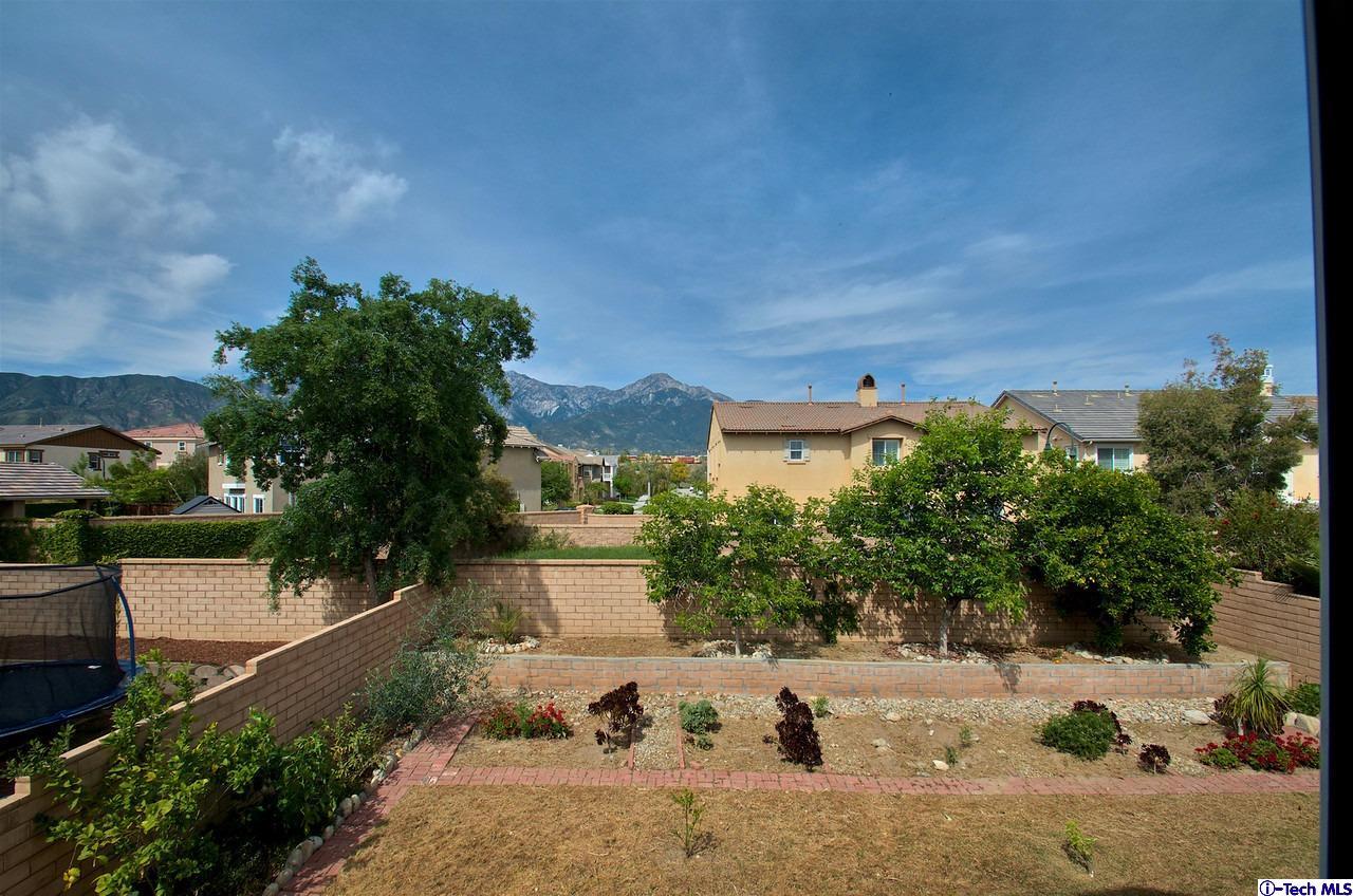 941 Falcon View Street Upland, CA 91784 - Photo 28 of 37 Additional Photo