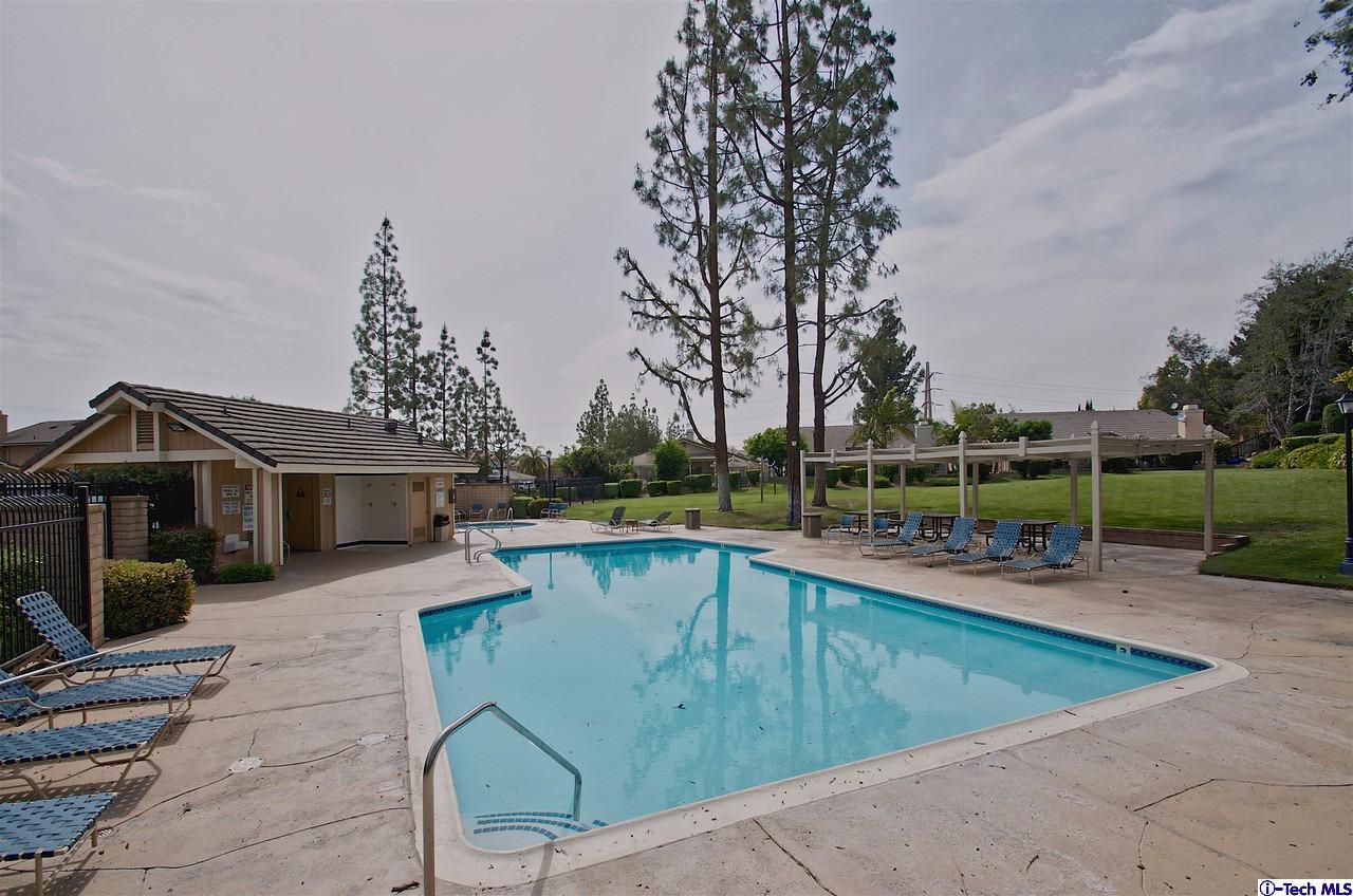 941 Falcon View Street Upland, CA 91784 - Photo 33 of 37 Additional Photo