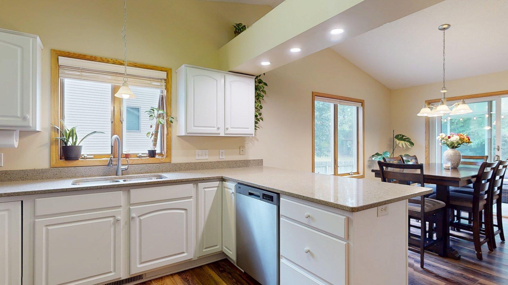 1007 Golfers Court Southeast Rochester, MN 55904 - Photo 16 of 63 Gallery Image 16