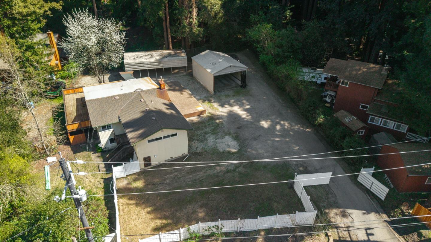 15666 Kings Creek Road Boulder Creek, CA 95006 - Photo 38 of 40 a aerial view of a house with a yard