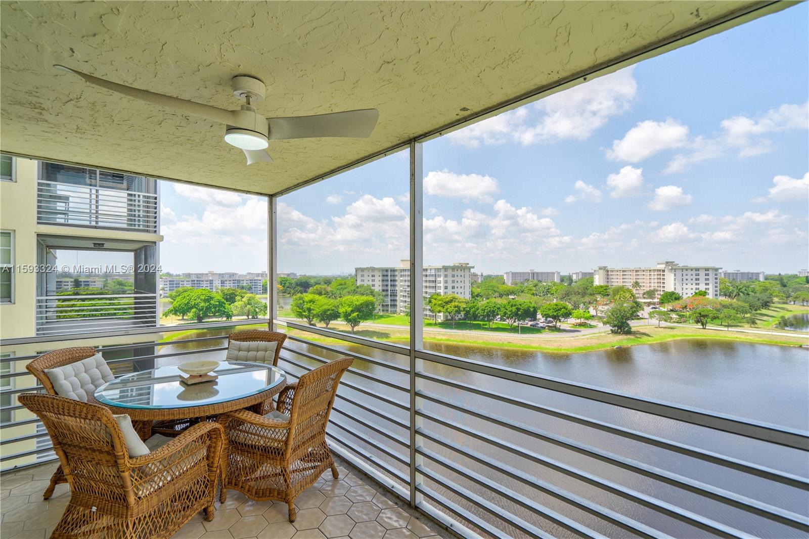 Palm Aire Pompano Beach, FL 33069 - Photo 3 of 60