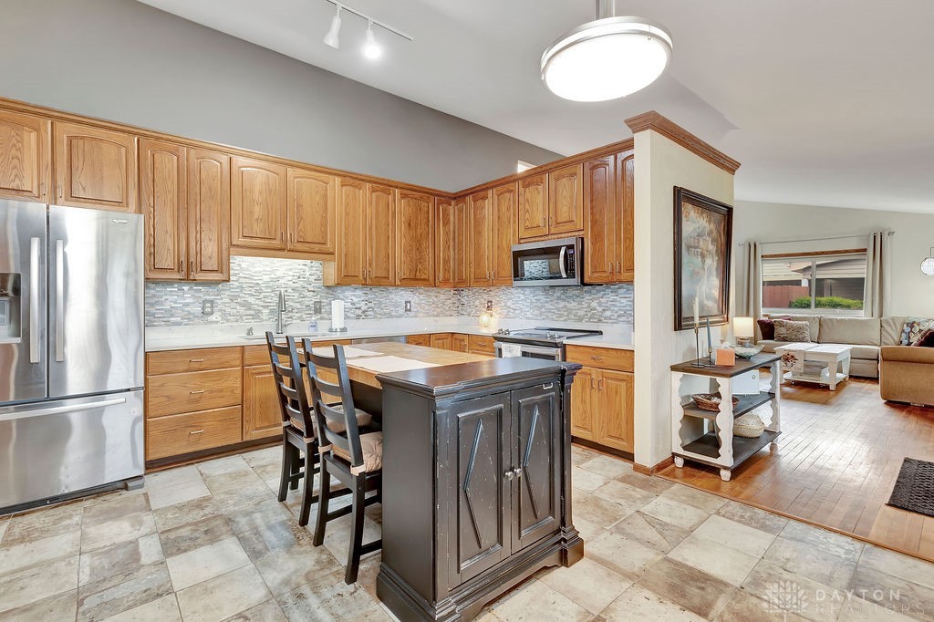1636 Spaulding Road Dayton, OH 45432 - Photo 10 of 46 Gallery Image 10