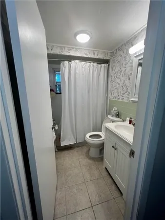 $1,850 | 400 Narragansett Parkway, Unit WA11, Warwick, RI 02888