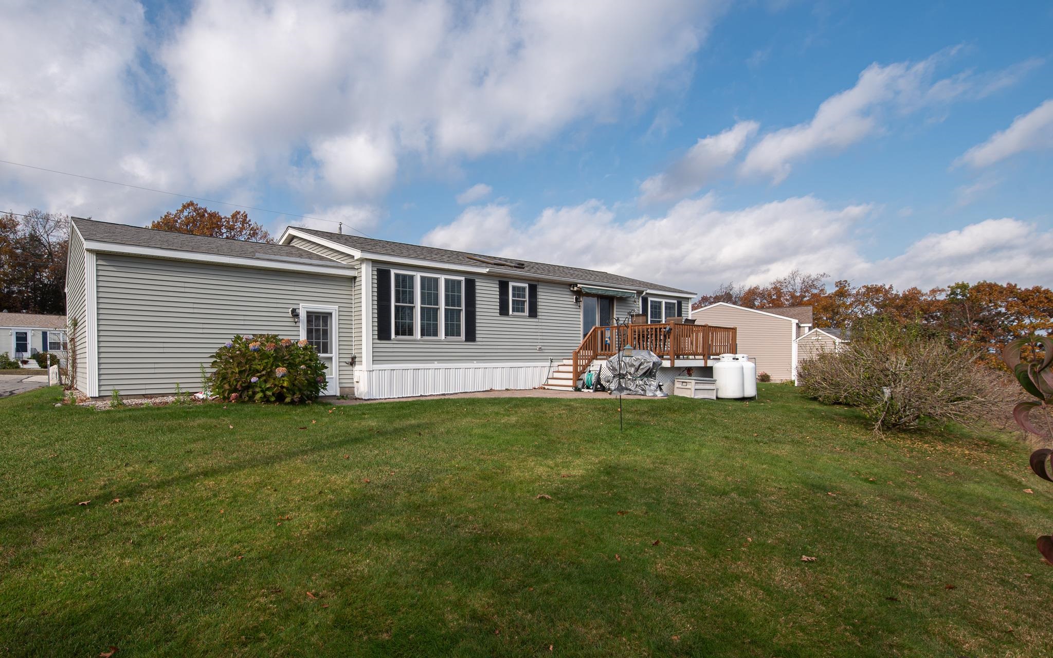 18 Charleston Rdg Road Hampstead, NH 03841 - Photo 28 of 38