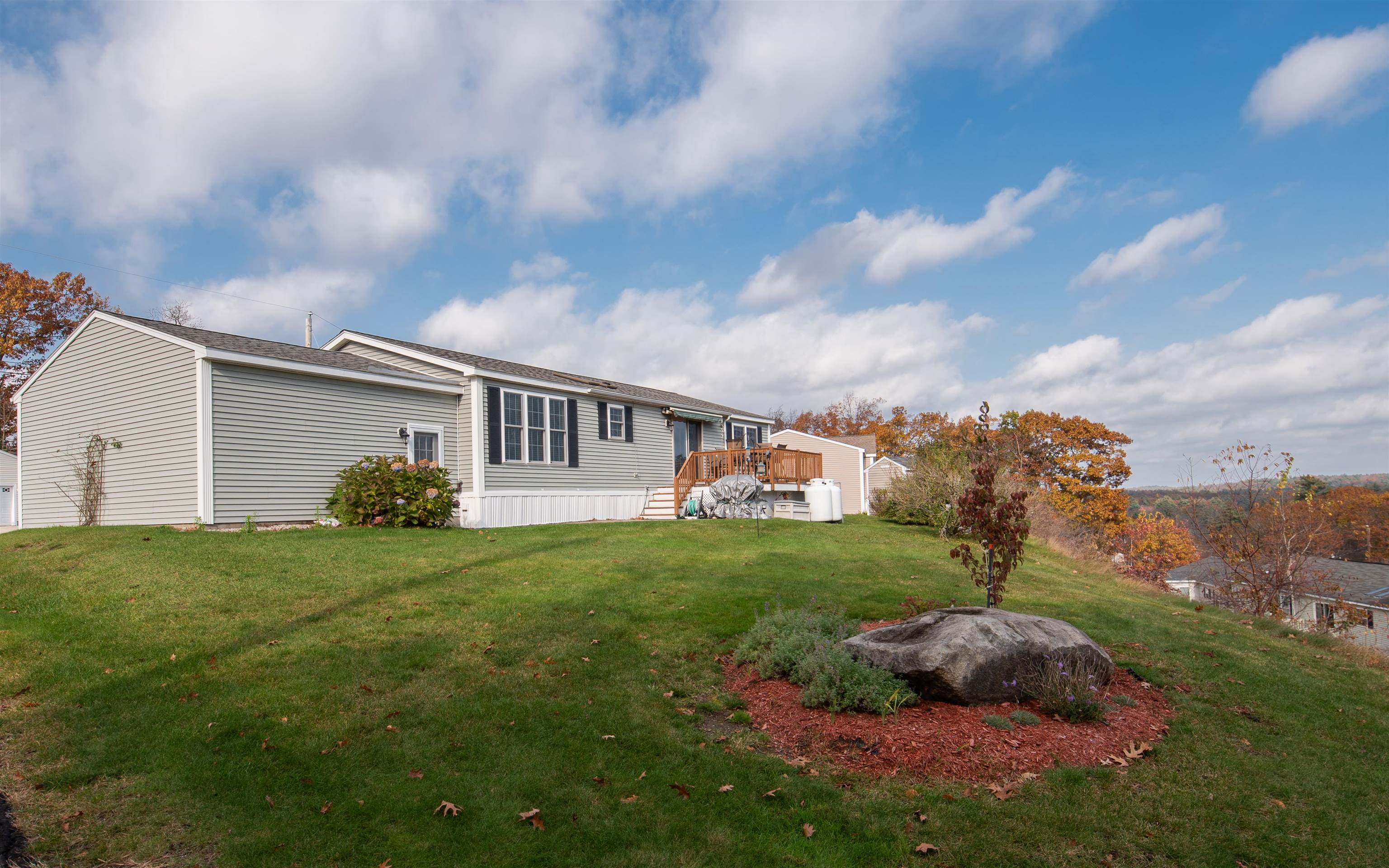 18 Charleston Rdg Road Hampstead, NH 03841 - Photo 31 of 38