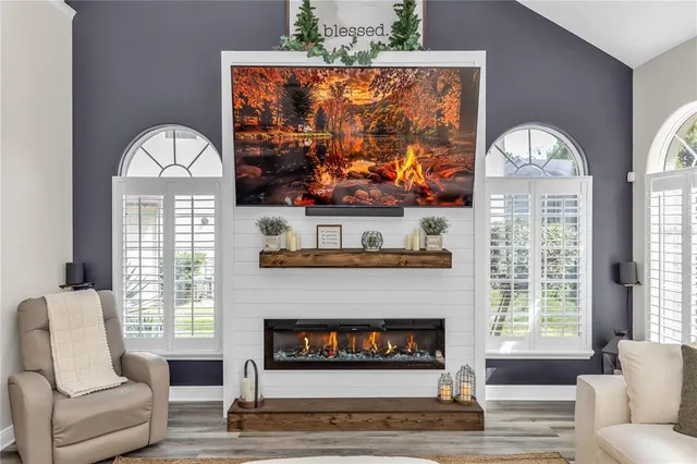 $749,999 | 169 Hawkcrest Court, DeBary, FL 32713