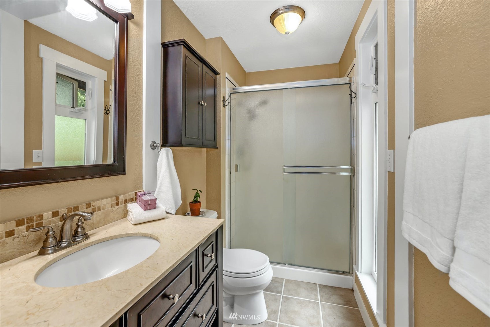 5474 Northeast Foster Road Bainbridge Island, WA 98110 - Photo 13 of 37 Gallery Image 13
