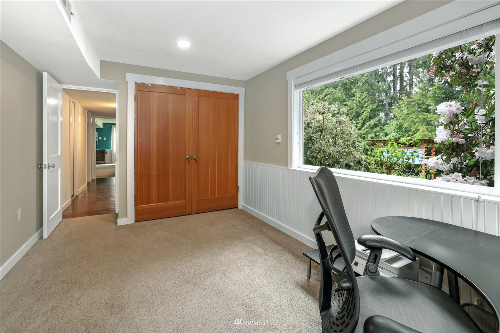 5474 Northeast Foster Road Bainbridge Island, WA 98110 - Photo 20 of 37 Gallery Image 20