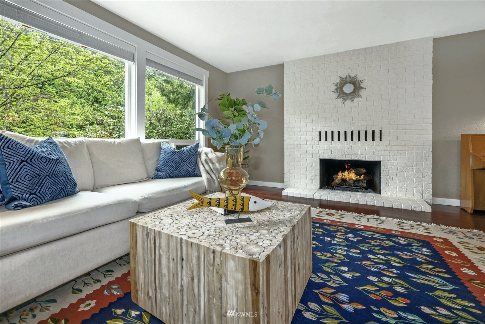 5474 Northeast Foster Road Bainbridge Island, WA 98110 - Photo 6 of 37 Gallery Image 6