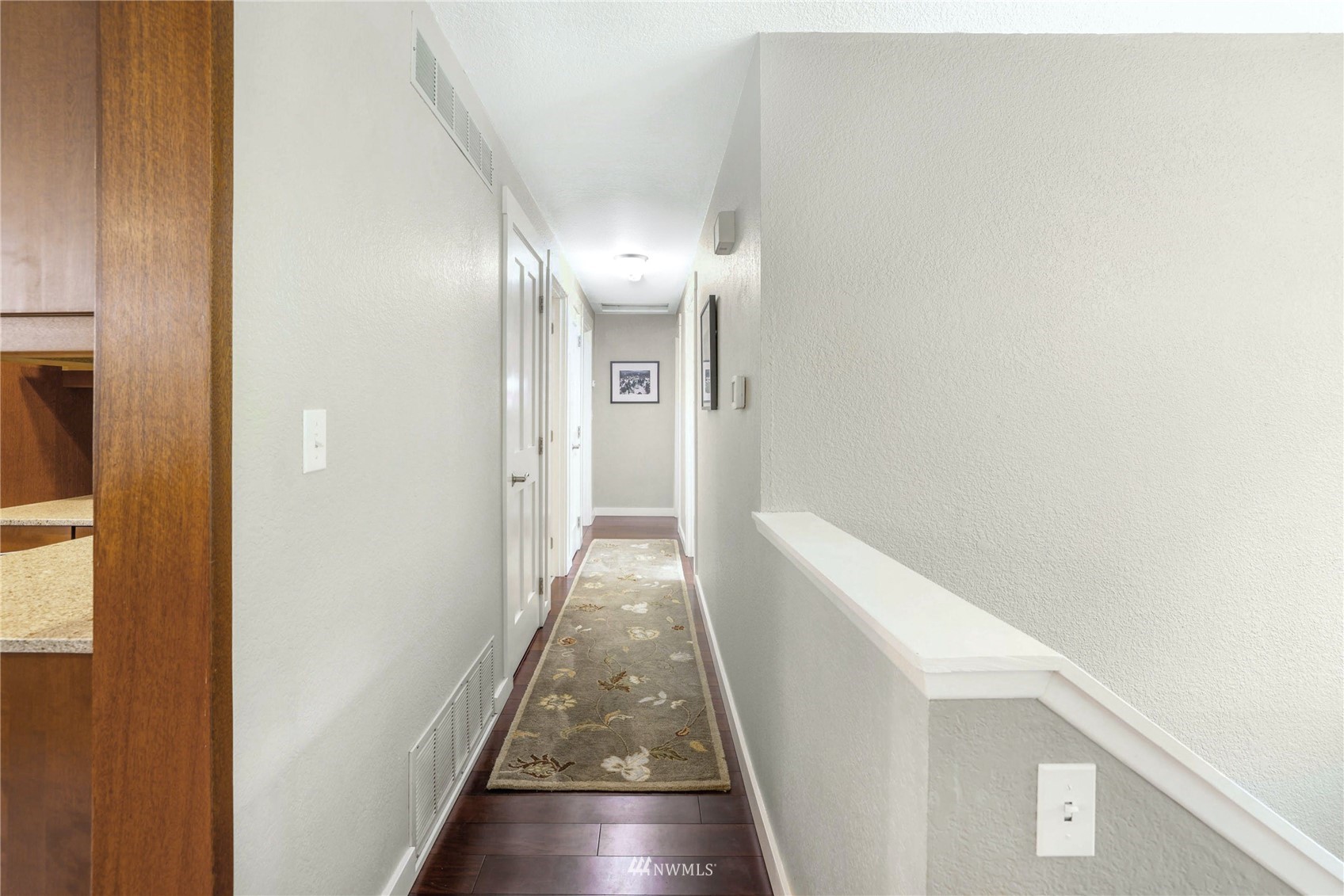 5474 Northeast Foster Road Bainbridge Island, WA 98110 - Photo 10 of 37 Gallery Image 10