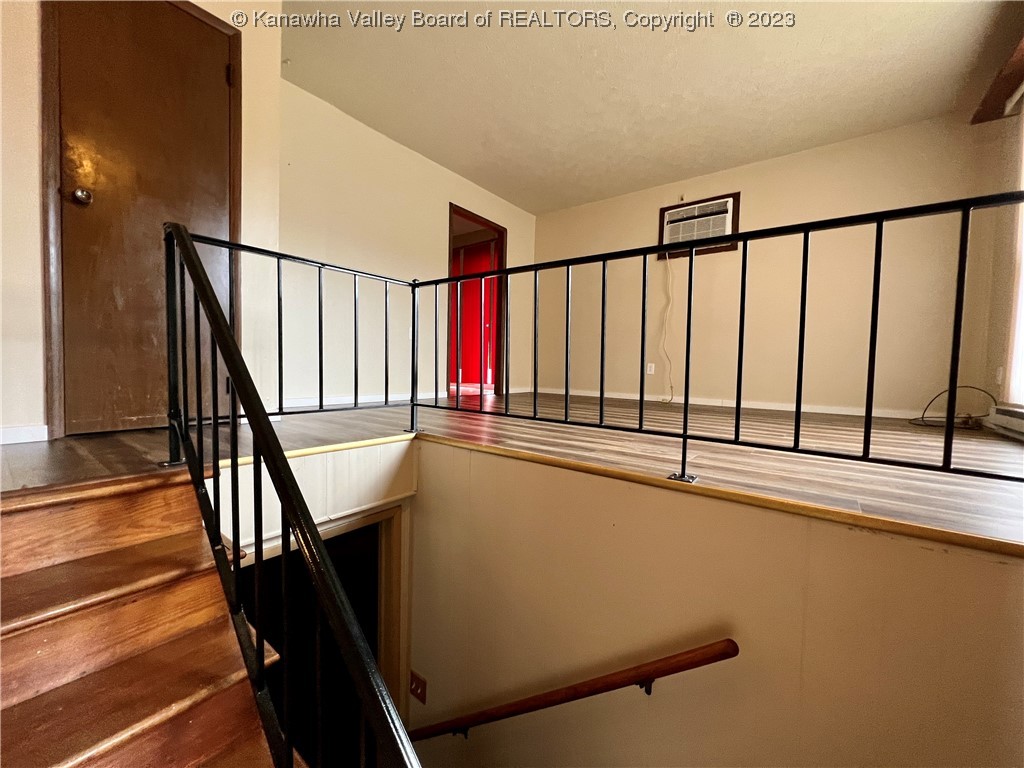 245 Grayson Road Point Pleasant, WV 25550 - Photo 11 of 47 Gallery Image 11