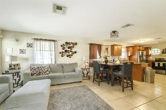 $389,999 | 1403 Southwest 27th Court, Fort Lauderdale, FL 33315