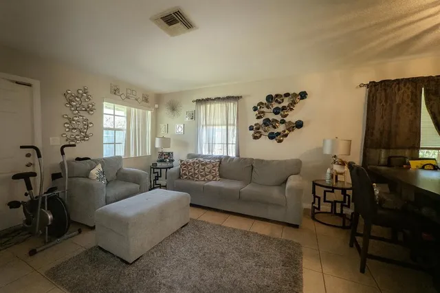 $389,999 | 1403 Southwest 27th Court, Fort Lauderdale, FL 33315