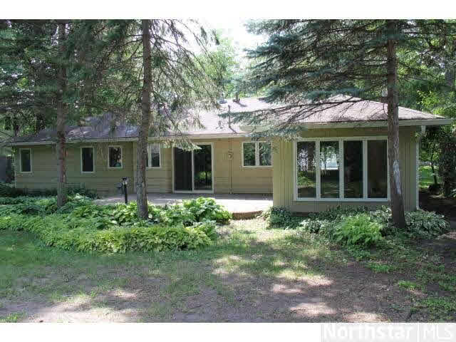 209 Holly Road Hopkins, MN 55343 - Photo 3 of 18
