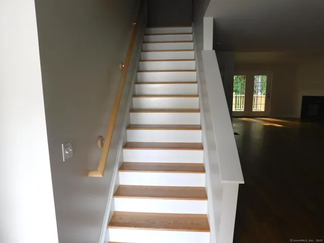 $489,000 | 1985 West Street, Unit 11, Southington, CT 06489