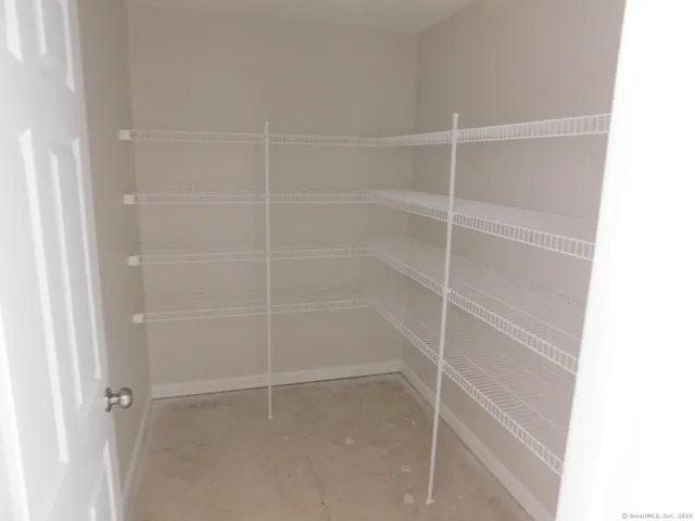 $489,000 | 1985 West Street, Unit 11, Southington, CT 06489