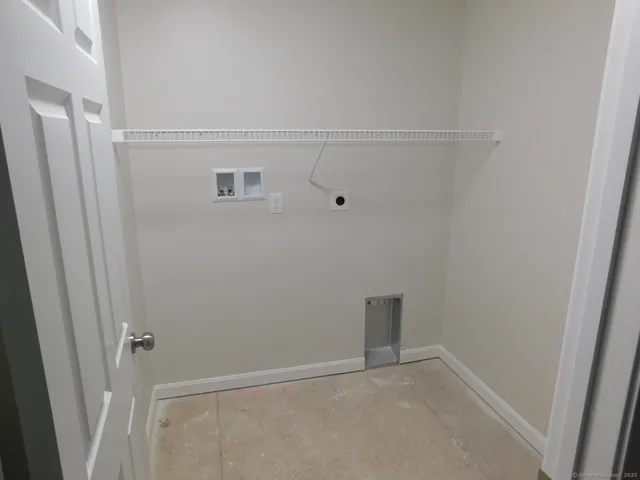 $489,000 | 1985 West Street, Unit 11, Southington, CT 06489