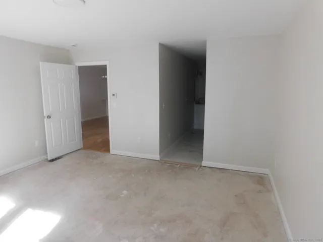 $489,000 | 1985 West Street, Unit 11, Southington, CT 06489