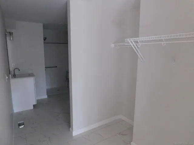 $489,000 | 1985 West Street, Unit 11, Southington, CT 06489