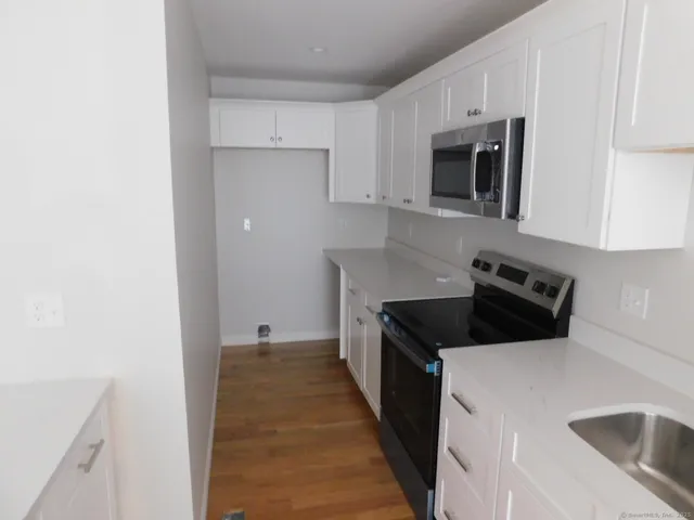 $489,000 | 1985 West Street, Unit 11, Southington, CT 06489