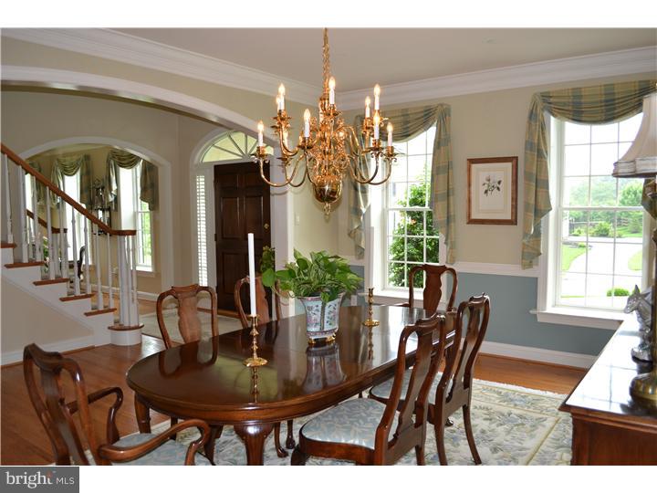 351 Trillium Lane Wayne, PA 19087 - Photo 4 of 25 Dining Room