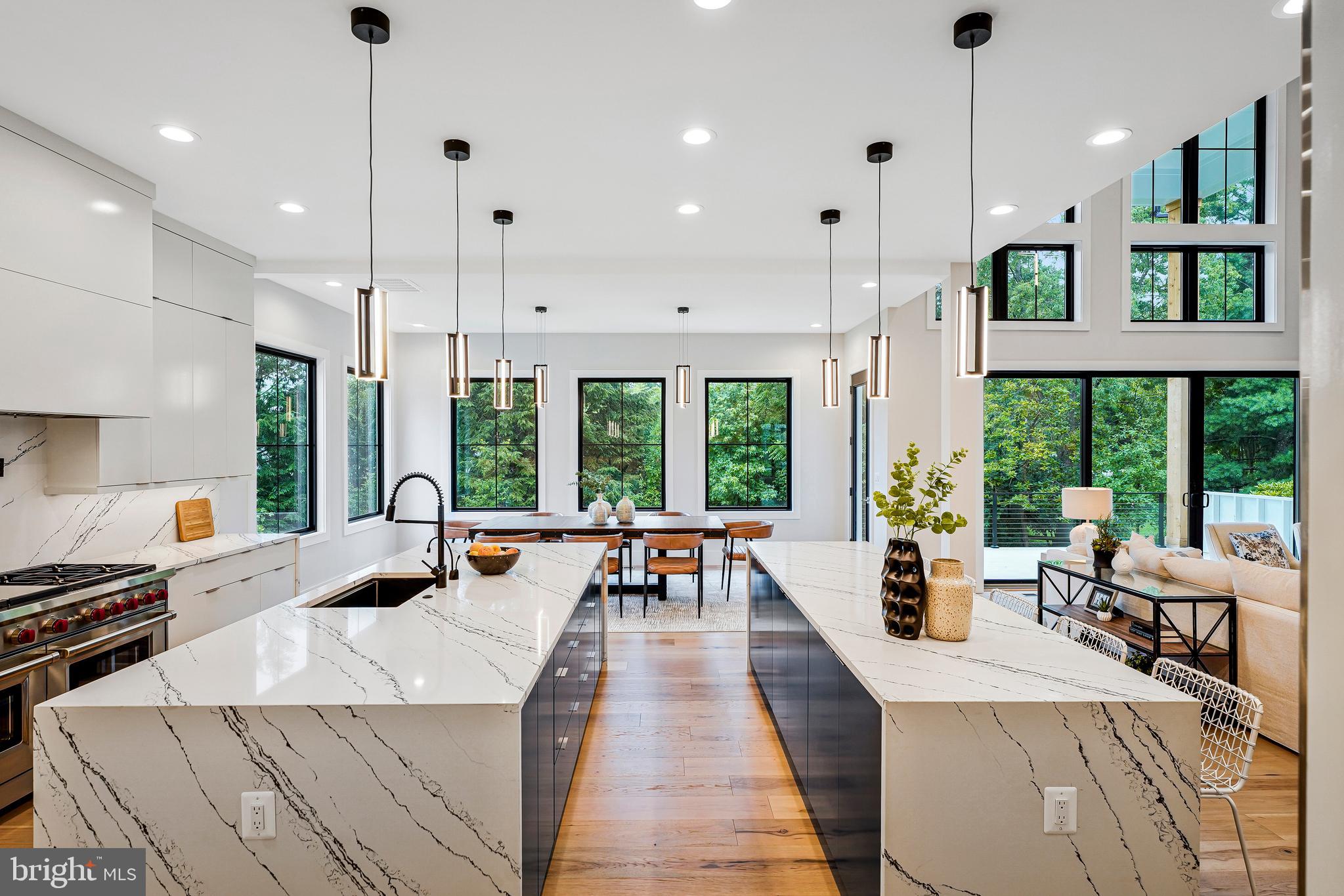 11410 Waples Mill Road Oakton, VA 22124 - Photo 43 of 104