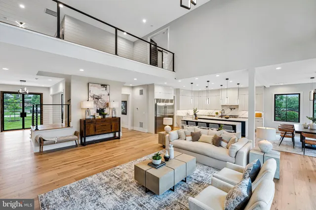 $2,995,000 | 11410 Waples Mill Road, Oakton, VA 22124