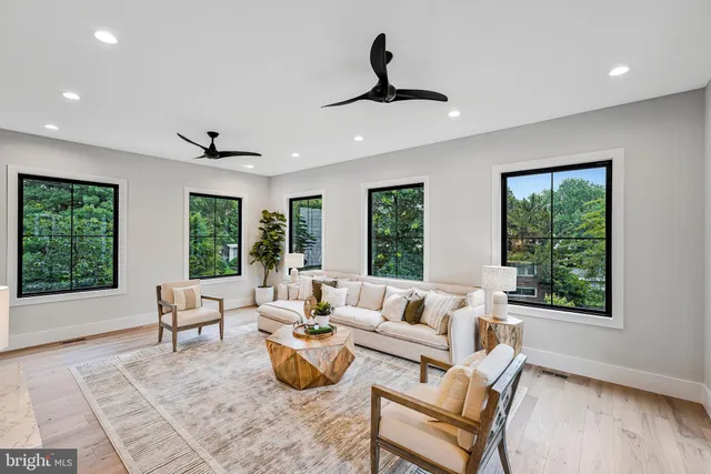 $2,995,000 | 11410 Waples Mill Road, Oakton, VA 22124