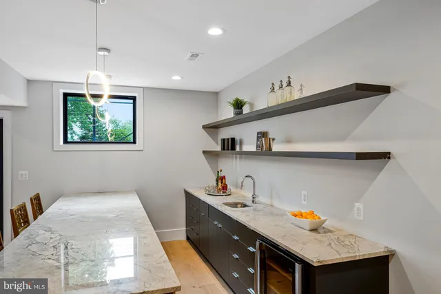 $2,995,000 | 11410 Waples Mill Road, Oakton, VA 22124