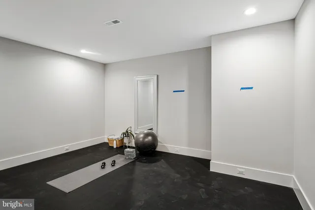 $2,995,000 | 11410 Waples Mill Road, Oakton, VA 22124