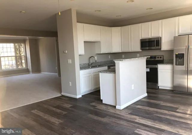 $2,900 | 2925 Rotterdam Loop, Woodbridge, VA 22191