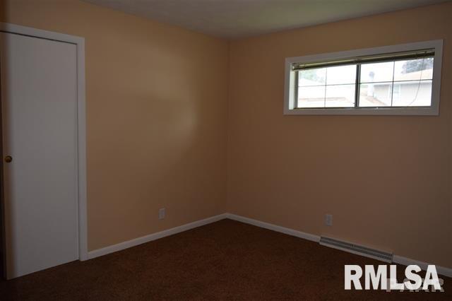 3816 North Sheridan Road Peoria, IL 61614 - Photo 7 of 10 Gallery Image 7