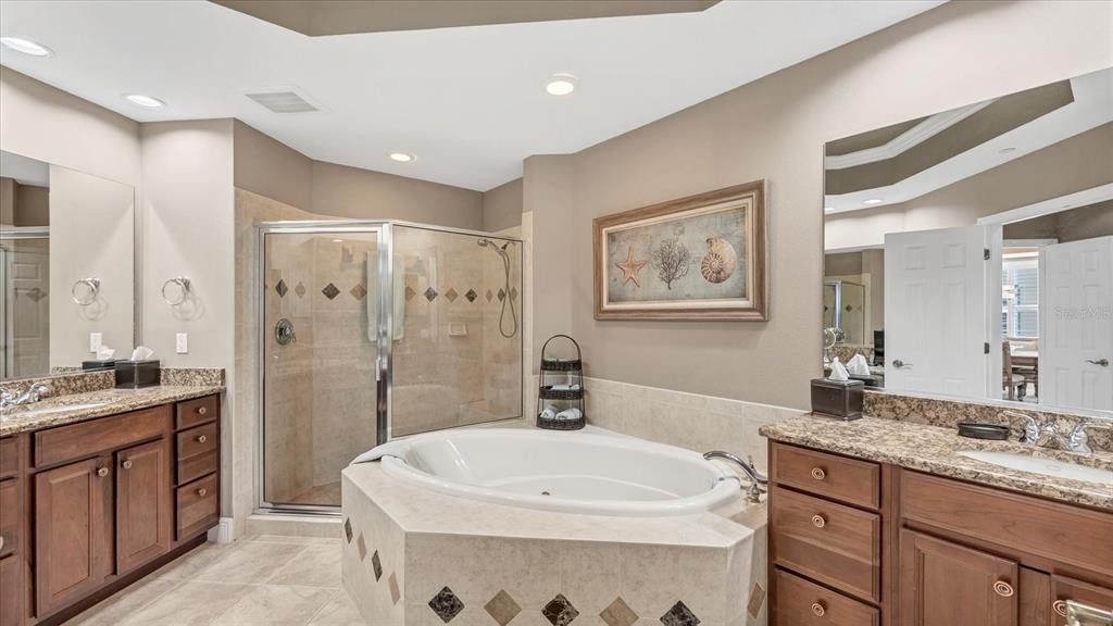 6414 Water Crest Way, Unit 302 Lakewood Ranch, FL 34202 - Photo 32 of 74