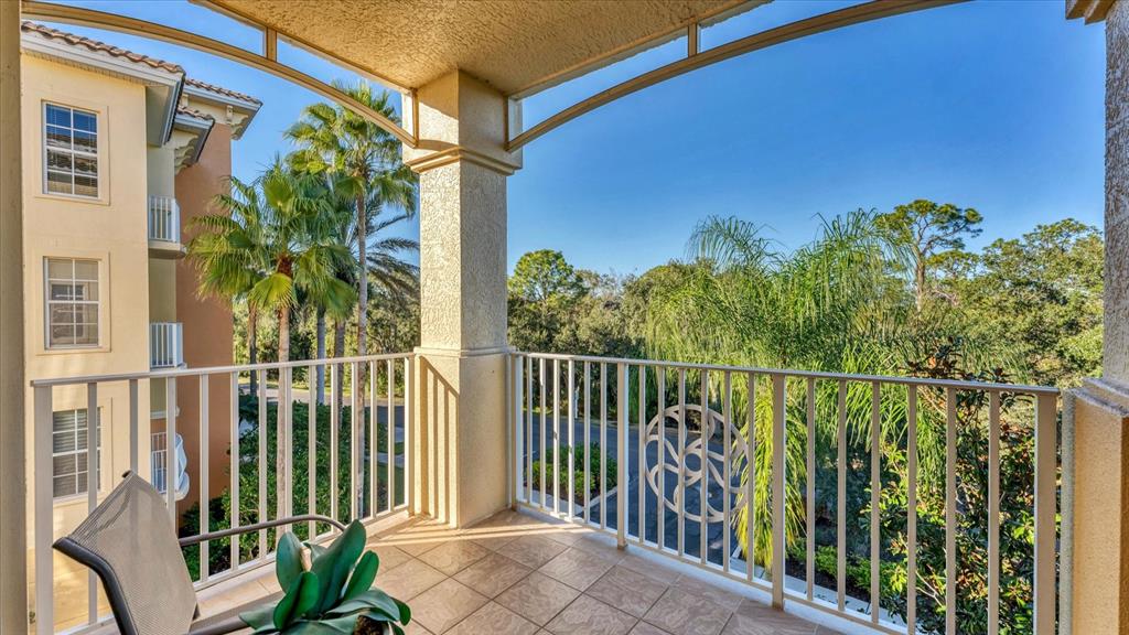 6414 Water Crest Way, Unit 302 Lakewood Ranch, FL 34202 - Photo 47 of 74