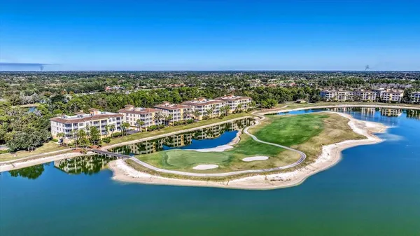 $825,000 | 6414 Water Crest Way, Unit 302, Lakewood Ranch, FL 34202