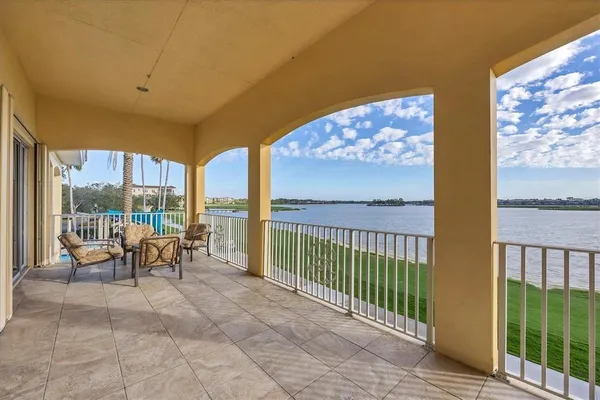 $825,000 | 6414 Water Crest Way, Unit 302, Lakewood Ranch, FL 34202