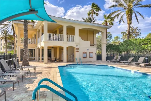 $825,000 | 6414 Water Crest Way, Unit 302, Lakewood Ranch, FL 34202