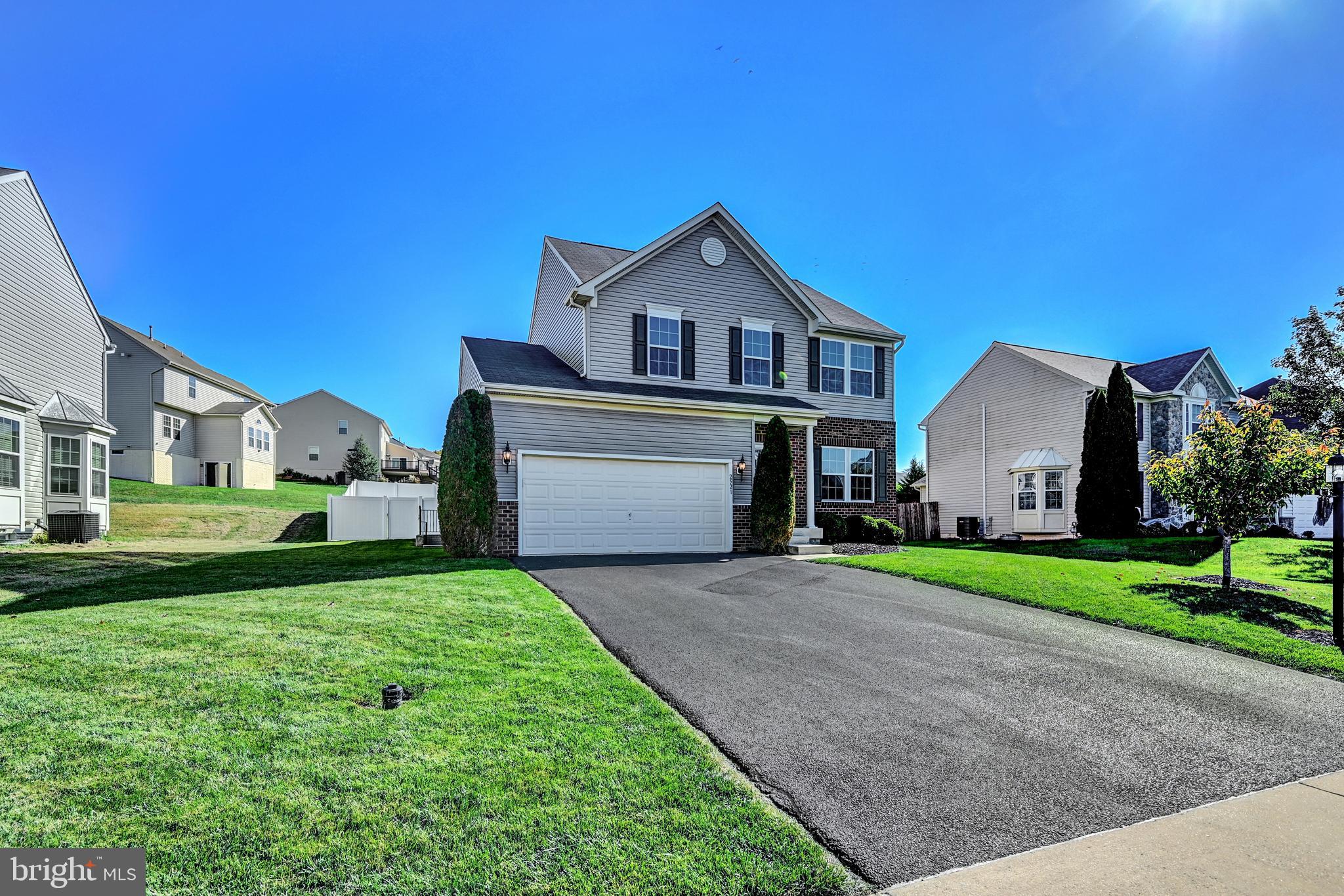 2521 Codorus Lane Spring Grove, PA 17362 - Photo 2 of 22