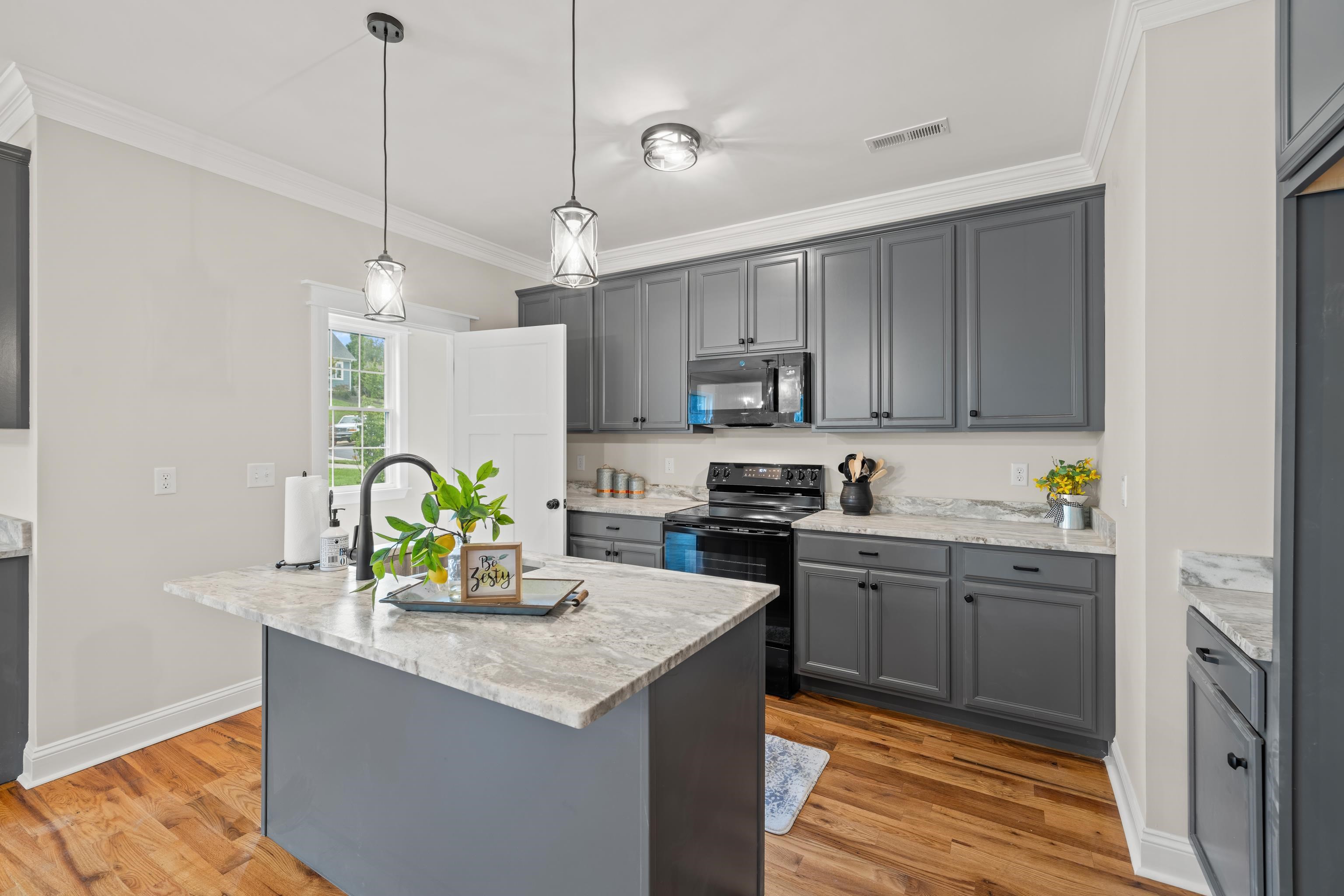 2524 Belvue Road Waynesboro, VA 22980 - Photo 14 of 75