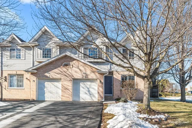 $284,900 | 862 North 1st Street, Unit 862, Elburn, IL 60119