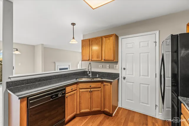 $284,900 | 862 North 1st Street, Unit 862, Elburn, IL 60119