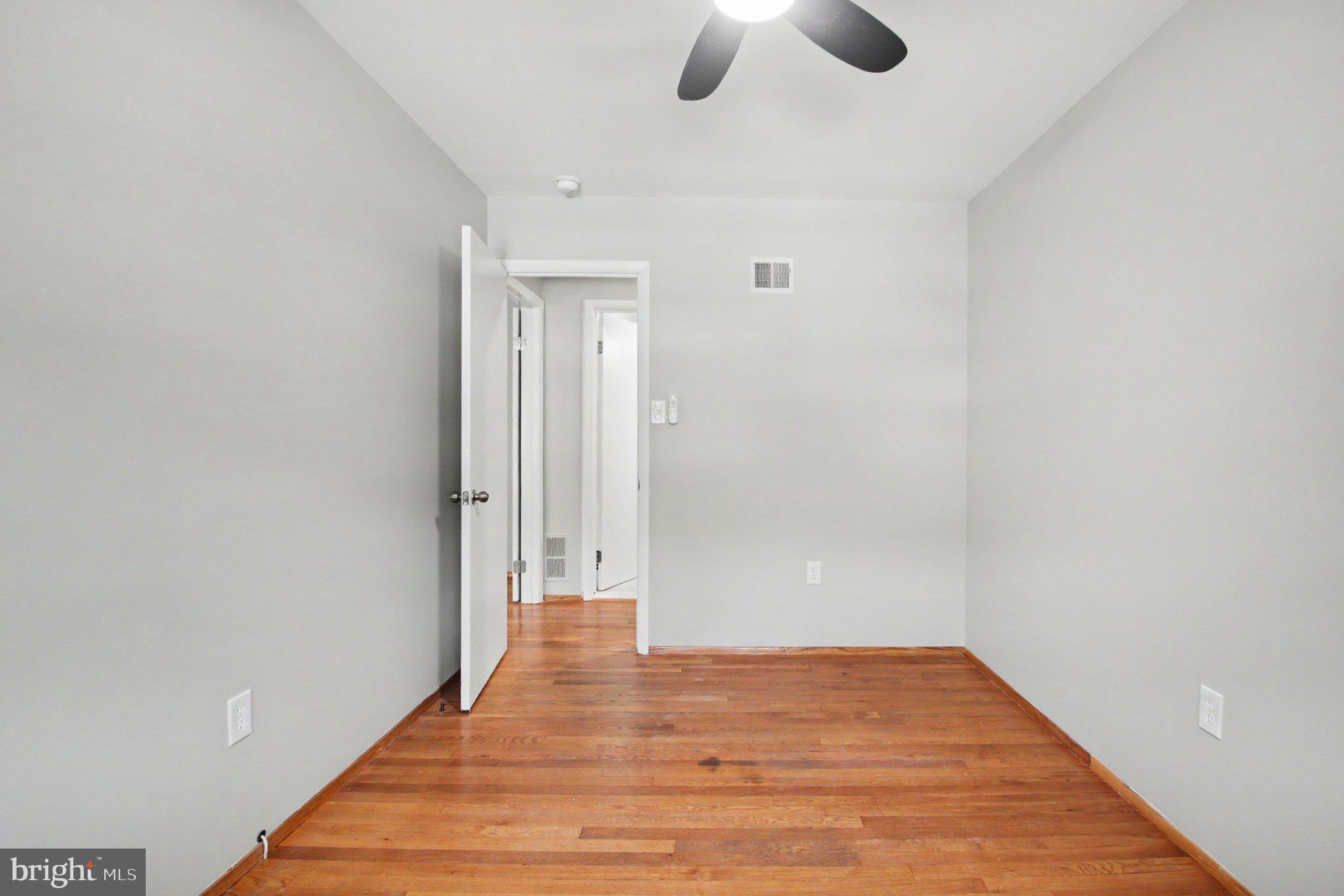 4522 Glendale Road Woodbridge, VA 22193 - Photo 14 of 25