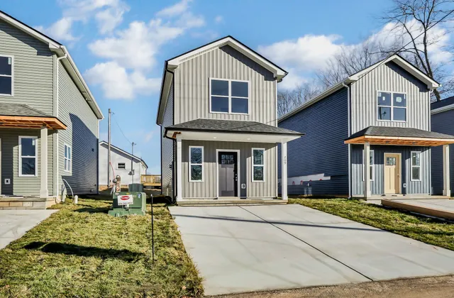 $204,900 | 209 Robert Street, Clarksville, TN 37040