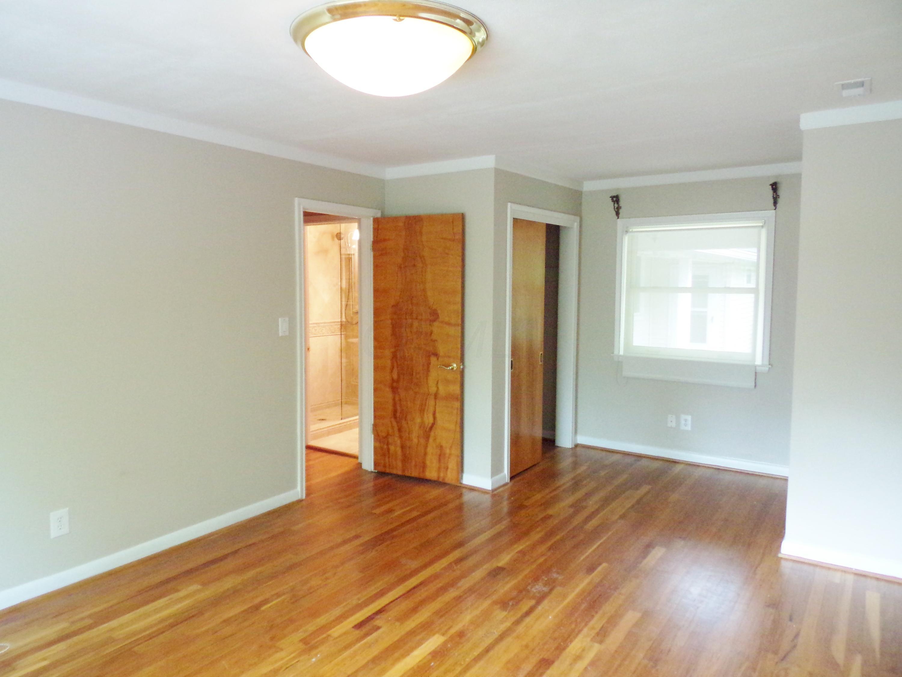 1892 Harwitch Road Upper Arlington, OH 43221 - Photo 19 of 32
