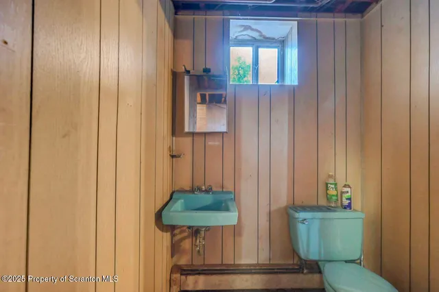 $469,900 | 216 Prospect Street, Dunmore, PA 18512