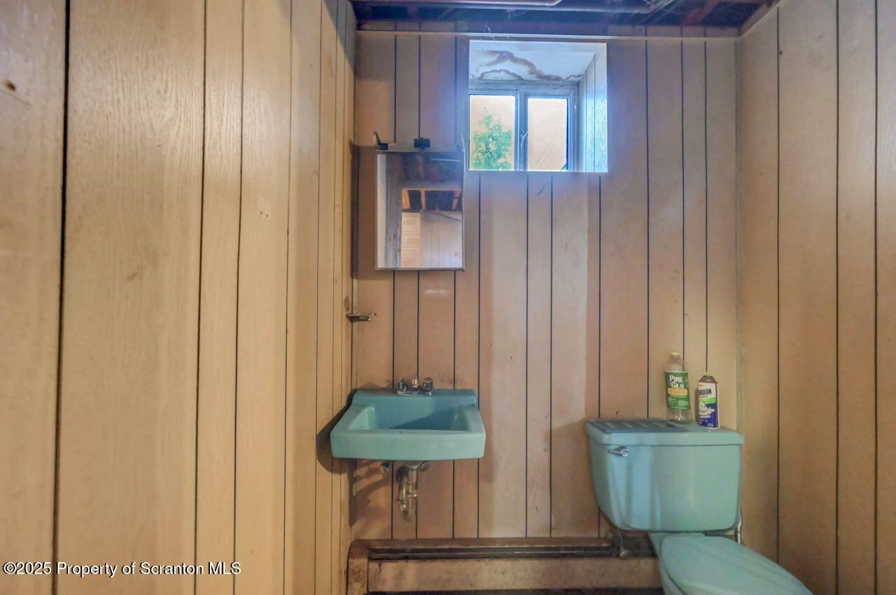 216 Prospect Street Dunmore, PA 18512 - Photo 66 of 81 Home 2